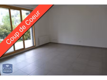 appartement à louer 2 pièces 47.23 m² - lyon 4e arrondissement (69004) - 862€