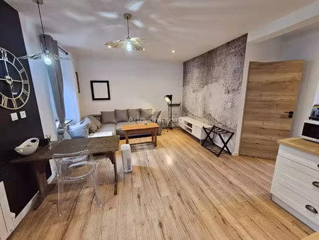 location appartement 2 pièces 43 m2 à guingamp
