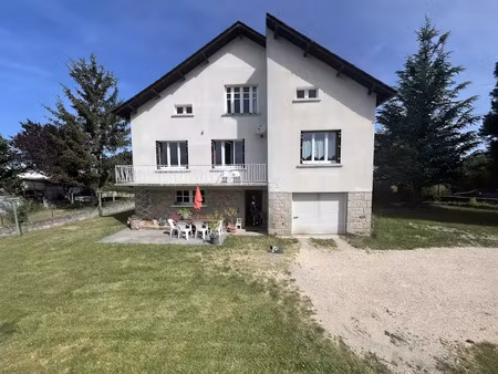 vente maison 10 pièces 134 m² à saint-alban-sur-limagnole (48120)  155 000 €