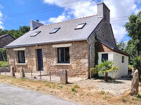 vente maison 4 pièces 106 m² à lanvénégen (56320)  185 000 €