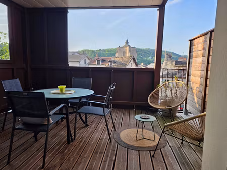 t3 meublé de 60 m2