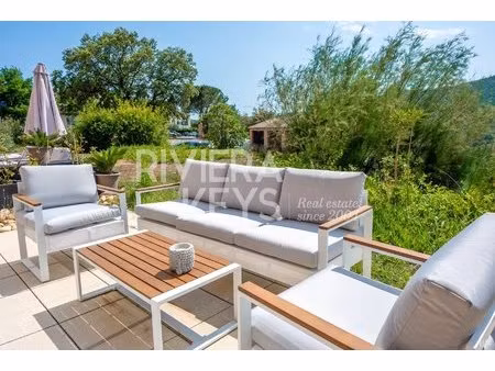 achat appartement 3 pièces 50m² roquebrune sur argens 83520