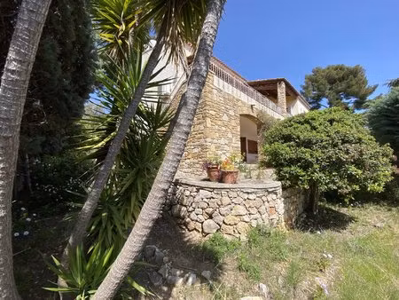 achat : maison (83150)