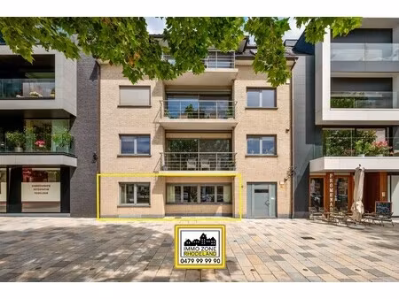 instapklaar appartement op het mooie marktplein