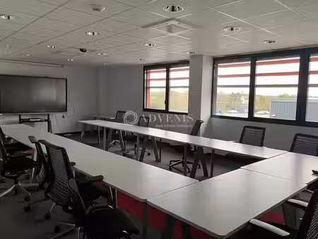 location bureaux bourges 18000 480m²