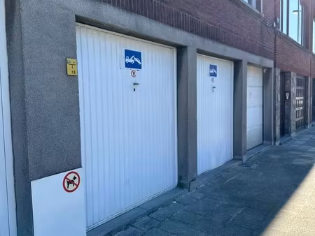 garage in centrum merksem!