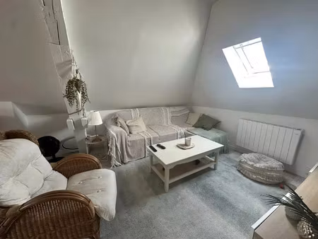 location appartement 2 pièces 61 m2 à saint-quentin