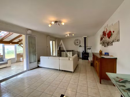 vente maison 4 pièces 90 m² jonzac (17500)