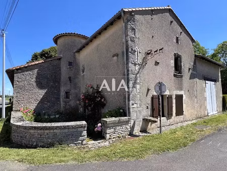 vente propriété 6 pièces 160 m² à civray (86400)  233 200 €