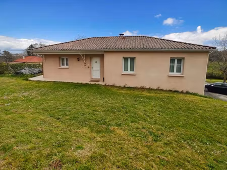 vente maison 4 pièces 91 m² à léguillac-de-l'auche (24110)  235 400 €