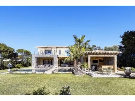 superbe villa contemporaine dans un domaine – emplacement d’exception près du...