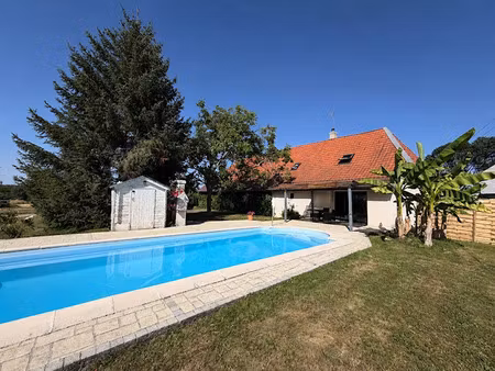 vente maison 5 pièces 123.25 m² à bletterans (39140)  239 200 €