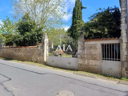 vente maison 6 pièces 200 m² à courcôme (16240)  241 500 €