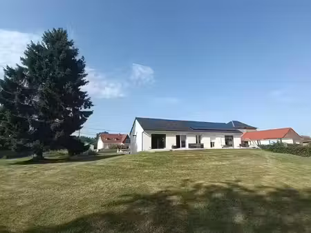 vente maison 5 pièces 141 m² à bertaucourt-epourdon (02800)  245 000 €