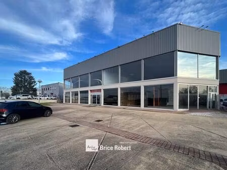 location local d’activités lissieu 69380 423m²