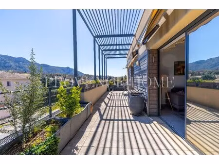 a vendre appartement avec terrasse et vue panoramique a robion luberon provence