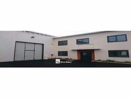 location local d’activités meyzieu 69330 922m²