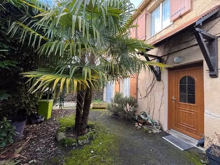 a vendre maison 4 chambres avec jardin et garage située à trélissac 108 m2