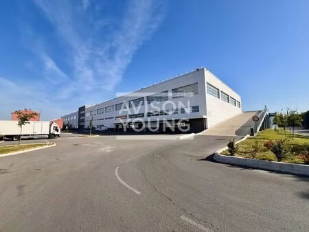 location local d’activités gennevilliers 92230 1800m²