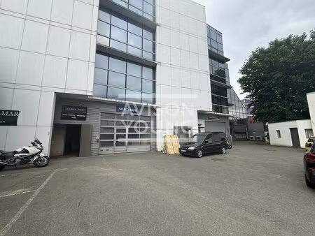 location local d’activités la plaine saint denis 93210 660m²