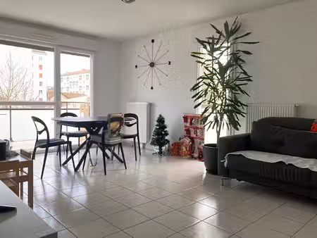 location appartement 3 pièces 62m² besancon 25000