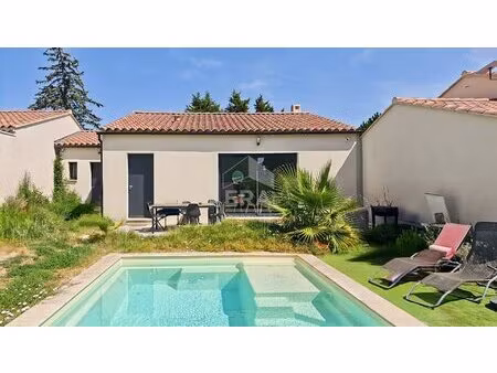 chateaurenard - maison neuve de plain-pied avec piscine