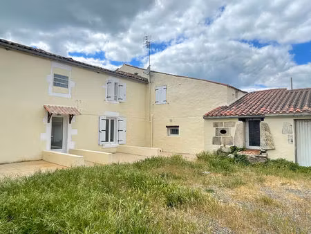 vente maison 9 pièces  189.00m²  vix