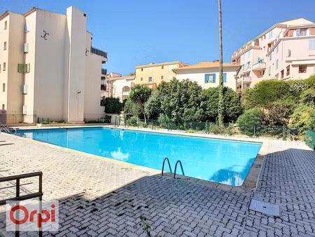 location appartement 1 pièce 26m² vallauris 06220