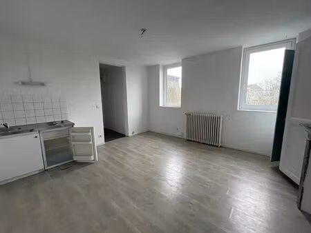 location appartement 1 pièce 26m² lille 59000