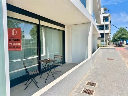 gelijkvloers appartement te huur met zicht op de schelde