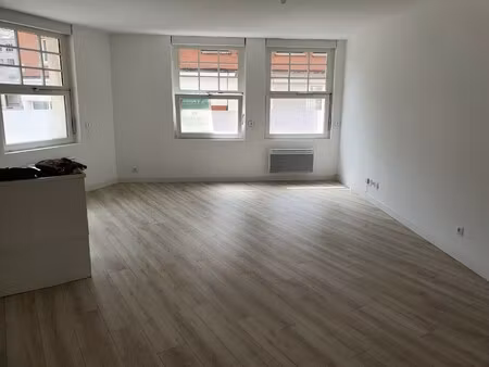 location appartement 2 pièces 50m² valenciennes 59300