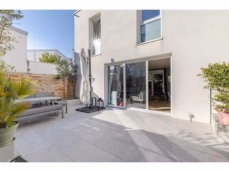 maison nanterre 5 pièce(s) 132.14 m2