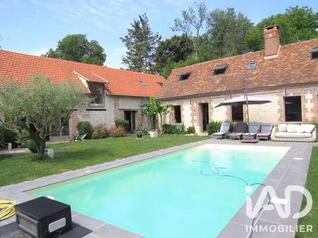 maison à chaumont-en-vexin (60240)