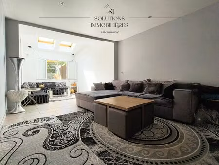 maison de village avec jardin et garage