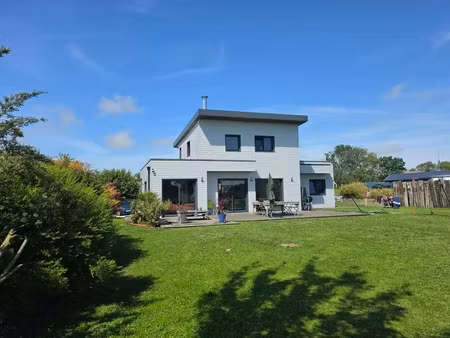 vente maison 4 pièces 132 m² à ambrumesnil (76550)  335 000 €