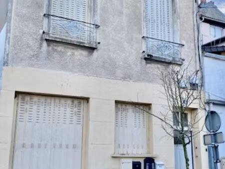 vente immeuble 5 pièces  85.93m²  la courneuve