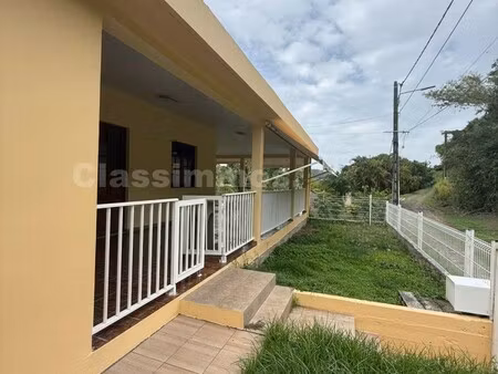 location appartement 5 pièces 145m² le francois 97240