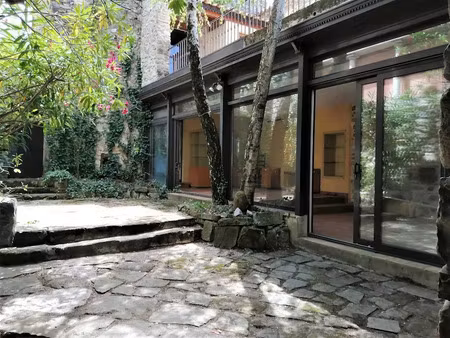 vente maison 9 pièces 215 m² à banne (07460)  345 000 €
