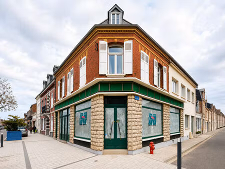 vente immeuble 11 pièces  450.00m²  le crotoy