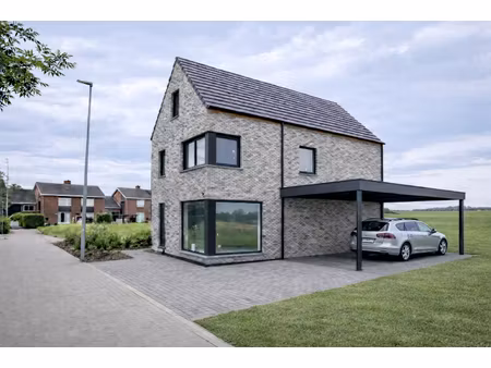 huis te koop in pittem met 3 slaapkamers