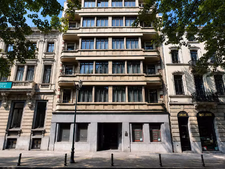 appartement à vendre avec terrasse et 2 chambres   ixelles (rbw30979)