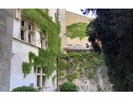 pernes-les-fontaines (84210)