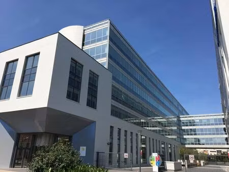 location bureaux 353 m² à 4 811 m²