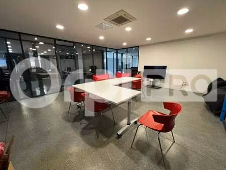 location bureaux 248 m²