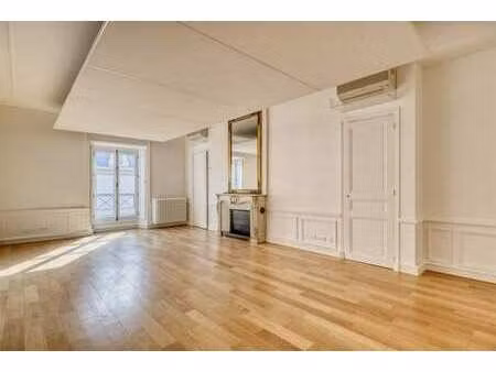 location bureaux 225 m²