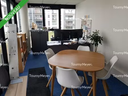 location bureaux 207 m²
