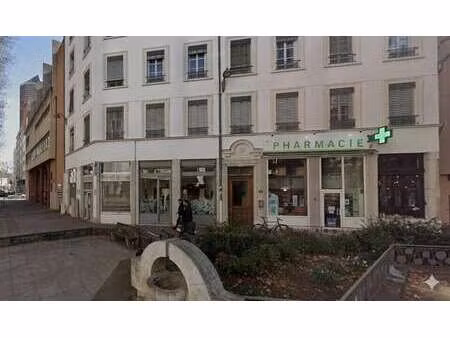location commerce lyon 3 69003 76m²