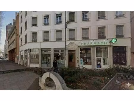 location commerce lyon 69003 76m²