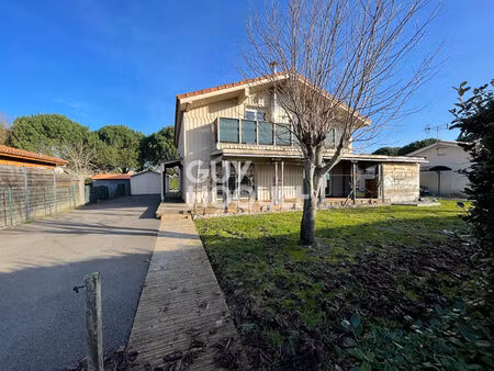 maison parentis en born