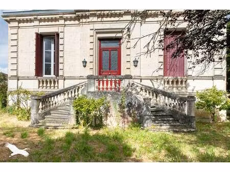vente maison 6 pièces 225 m² saint-aubin-de-blaye (33820)